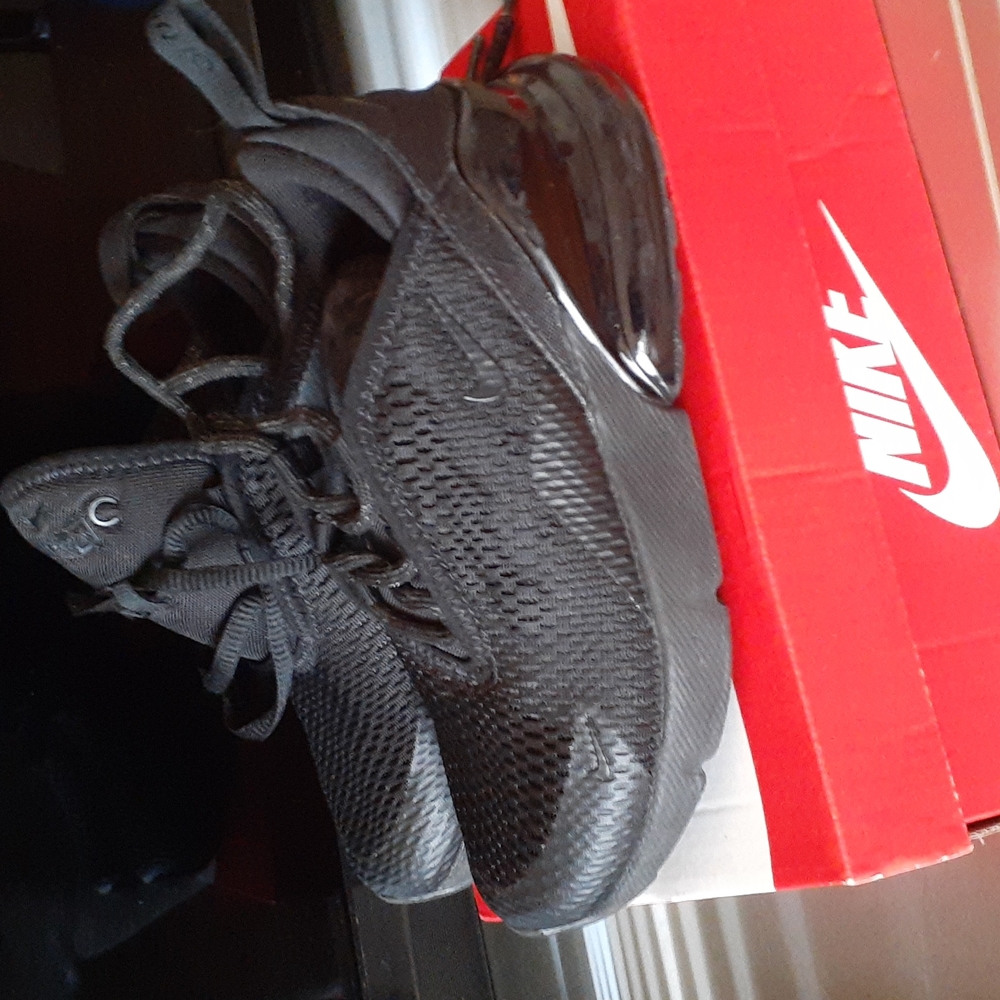 COPY - Nike Air Max 270